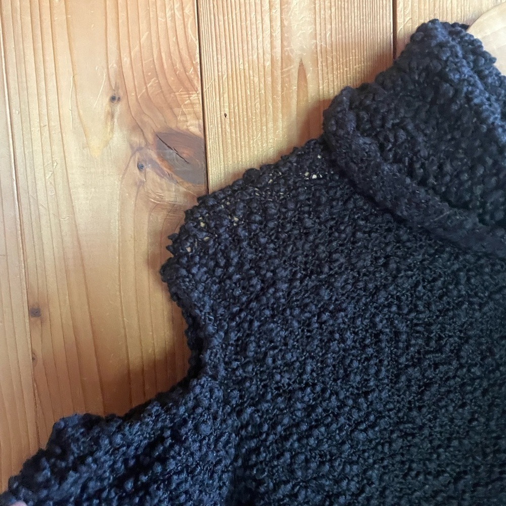 Chloe Black Textured Sweater - Picture 3 of 6